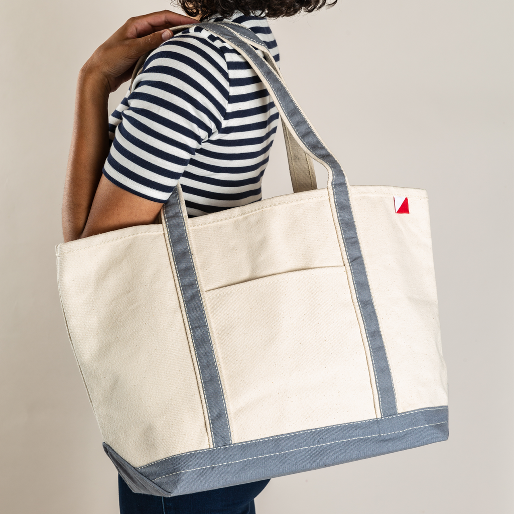 Classic Tote Medium - THE WELL APPOINTED HOUSE