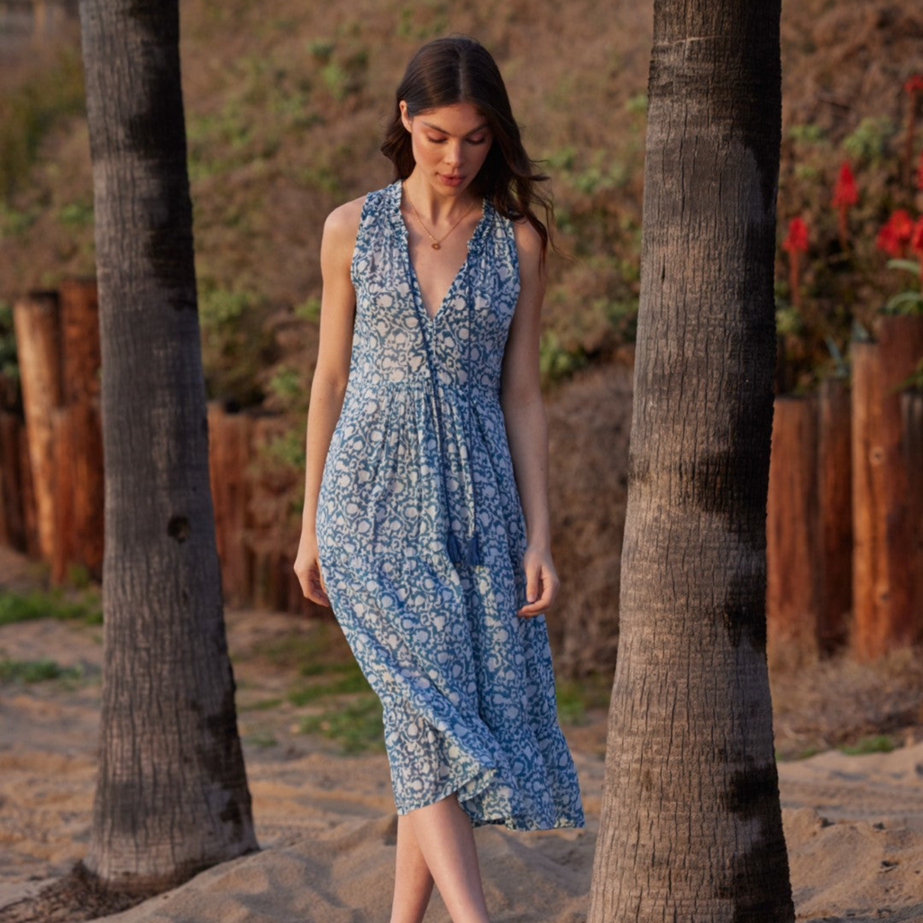 La Guerite Dress, Grapevine Caribbean Blue - The Well Appointed House