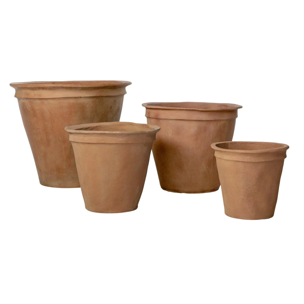 Classic Terracotta Inspired Garden Plant Pot - Outdoor Planters - The Well Appointed House