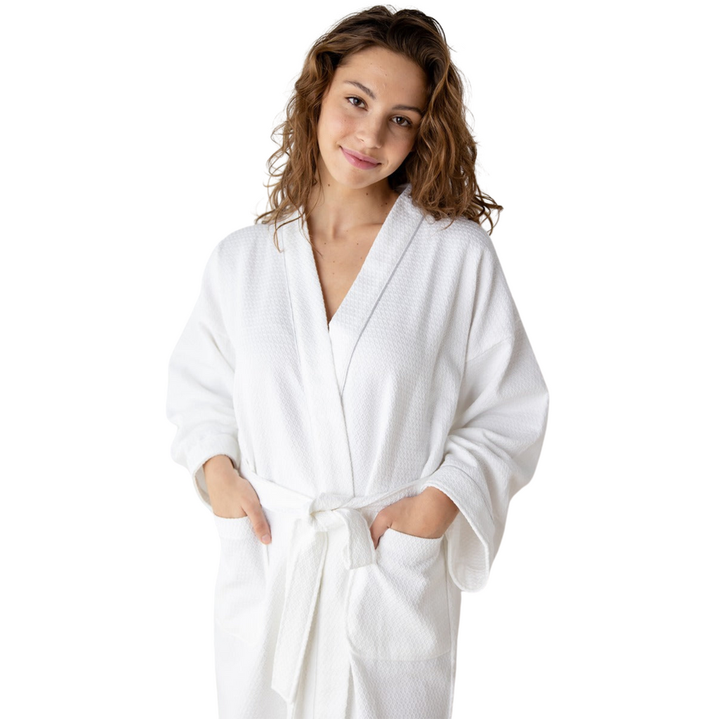 Bathrobe in White Willow Weave - The Well Appointed House