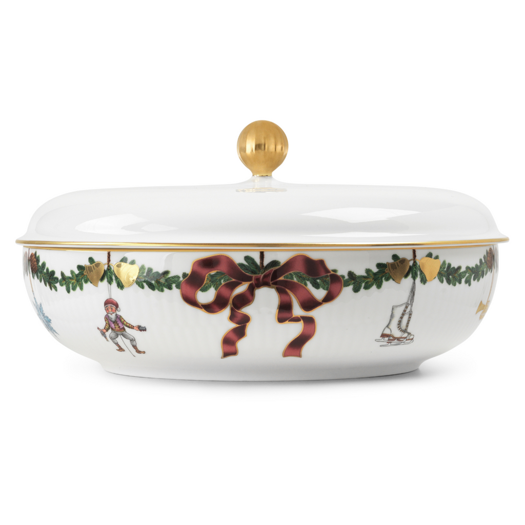 Star Fluted Christmas Bowl with Lid 21 CM - The Well Appointed House