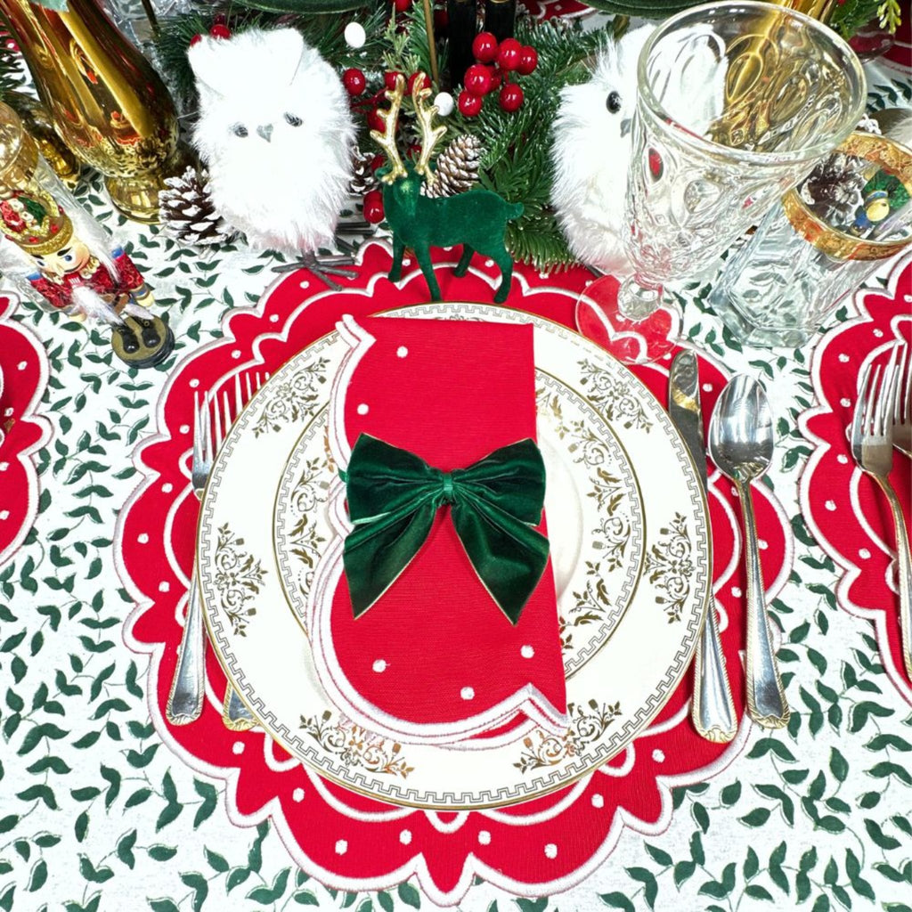 Ava Placemat in Red, Set of 4 - The Well Appointed House 