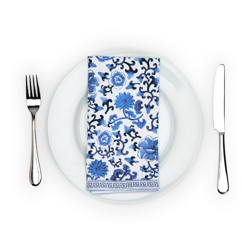 Set of 4 Chinoiserie Blue and White Floral Pattern Napkins - Dinner Napkins - The Well Appointed House