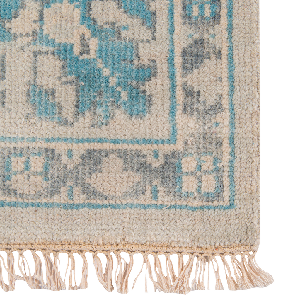 Concord Hand Knotted Rugs in Ivory - The Well Appointed House