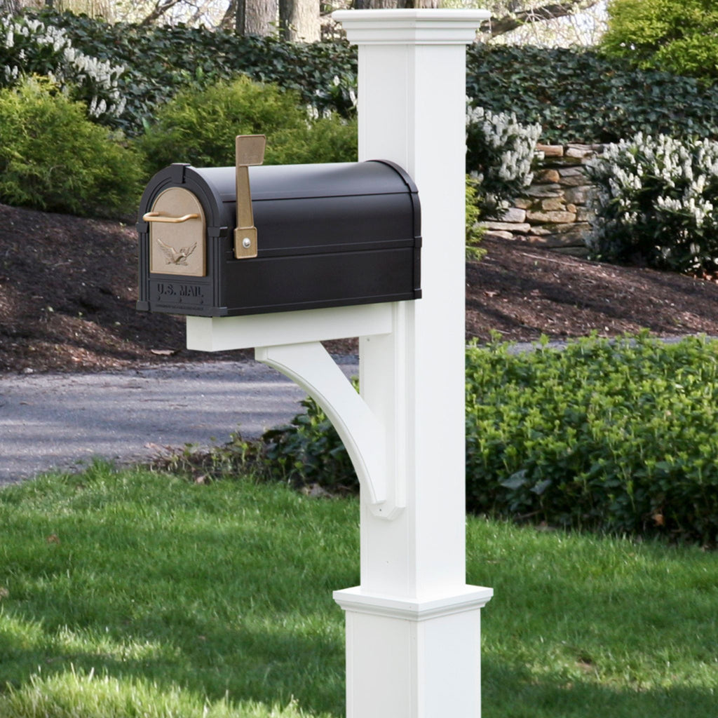 Dover Mailbox Post – The Well Appointed House