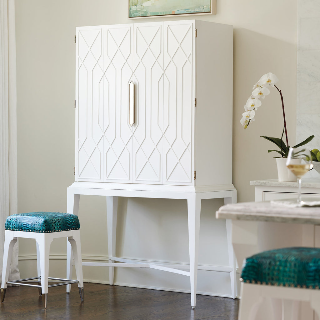 Elmhurst Bar - The Well Appointed House