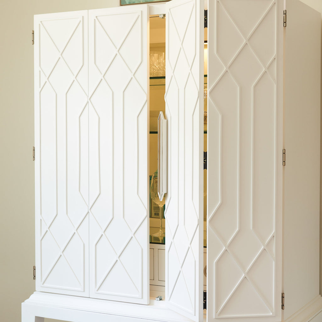 Elmhurst Bar - The Well Appointed House