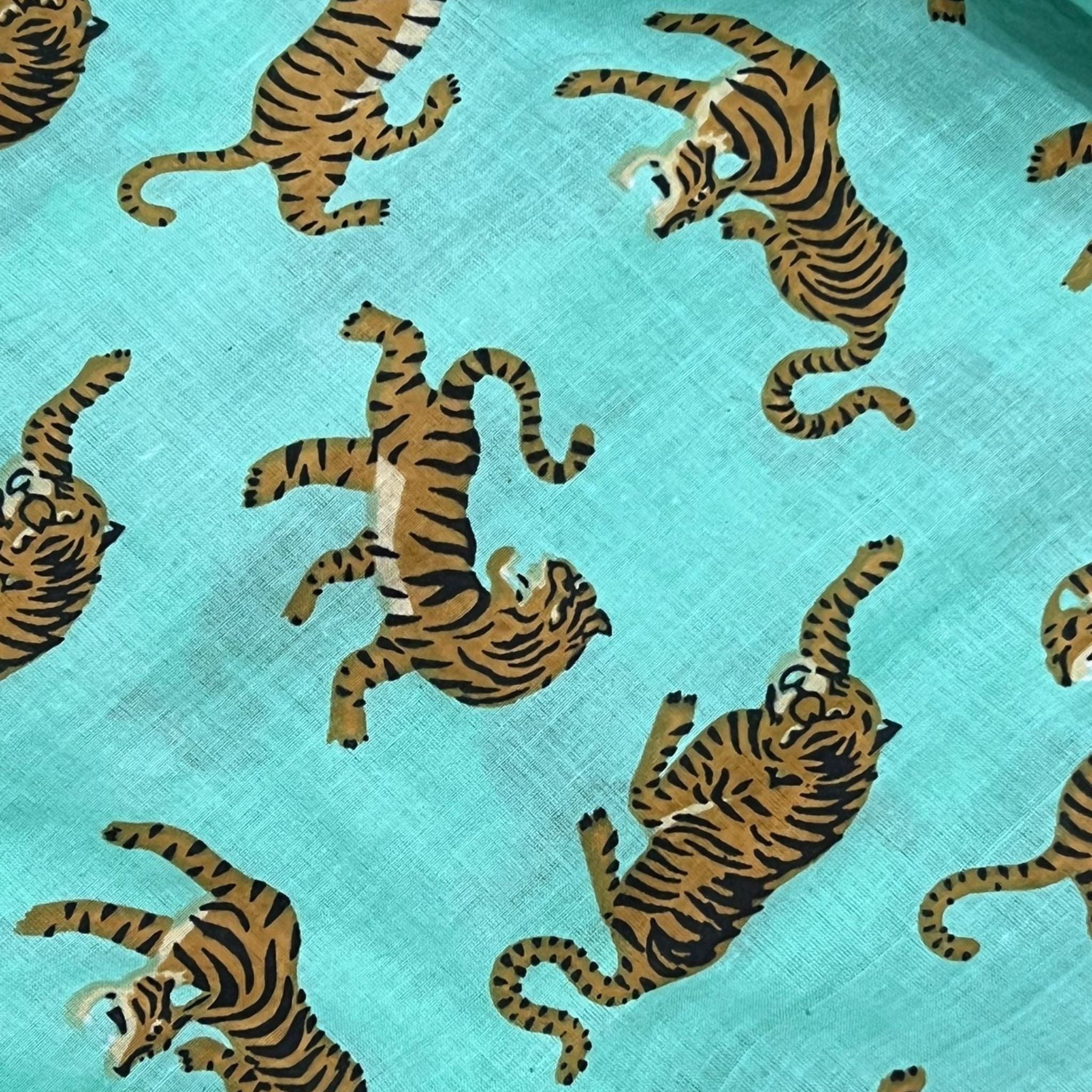 Tiger Works Tiger Works Dress Code