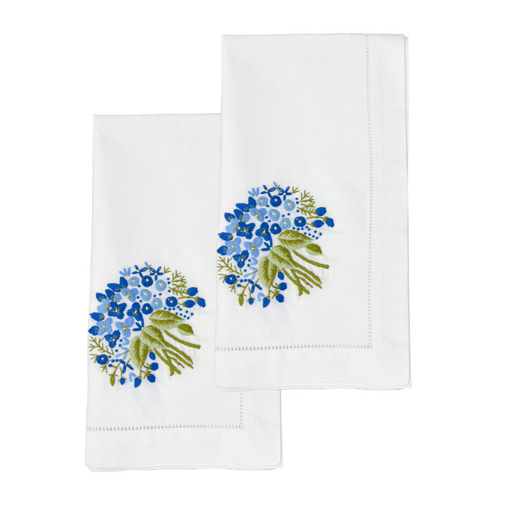 Set of 2 Blue Floral Bouquet Dinner Napkins - The Well Appointed House