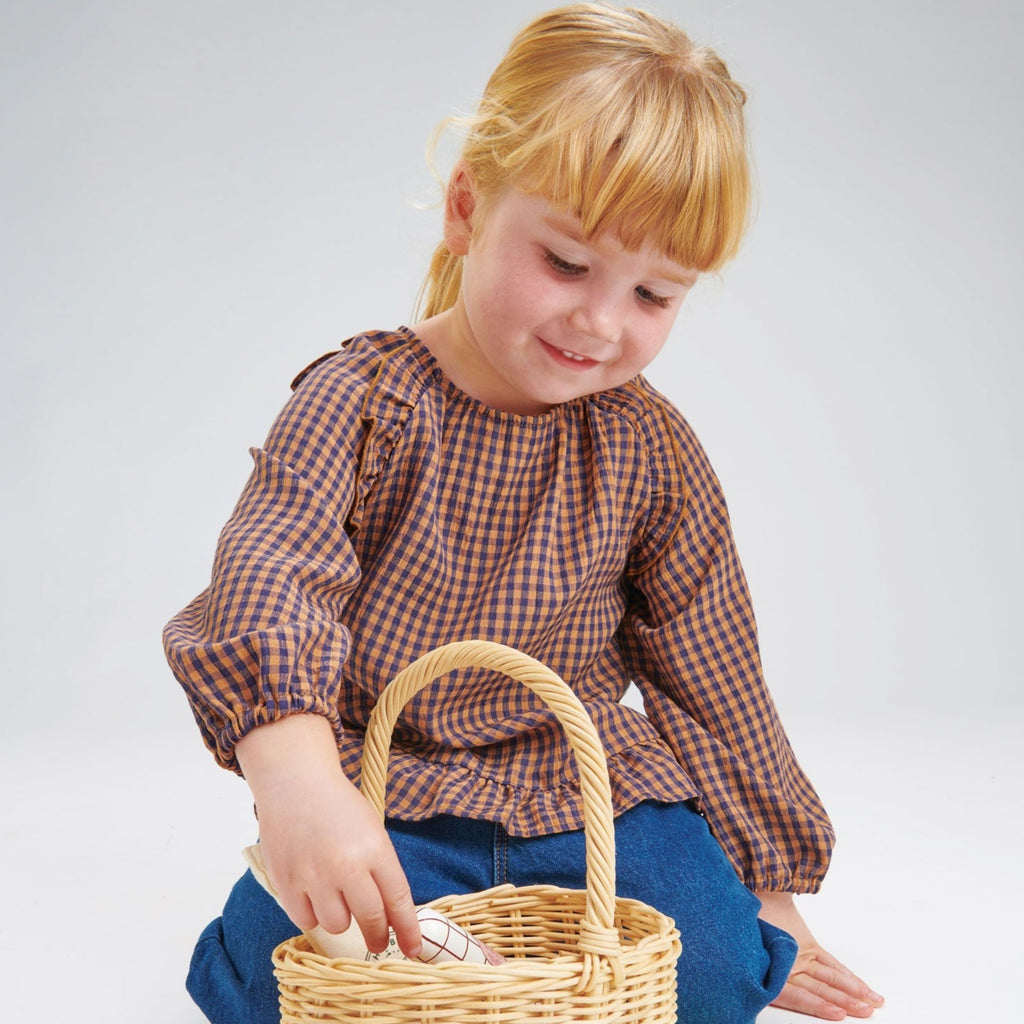 Wicker Shopping Basket - THE WELL APPOINTED HOUSE