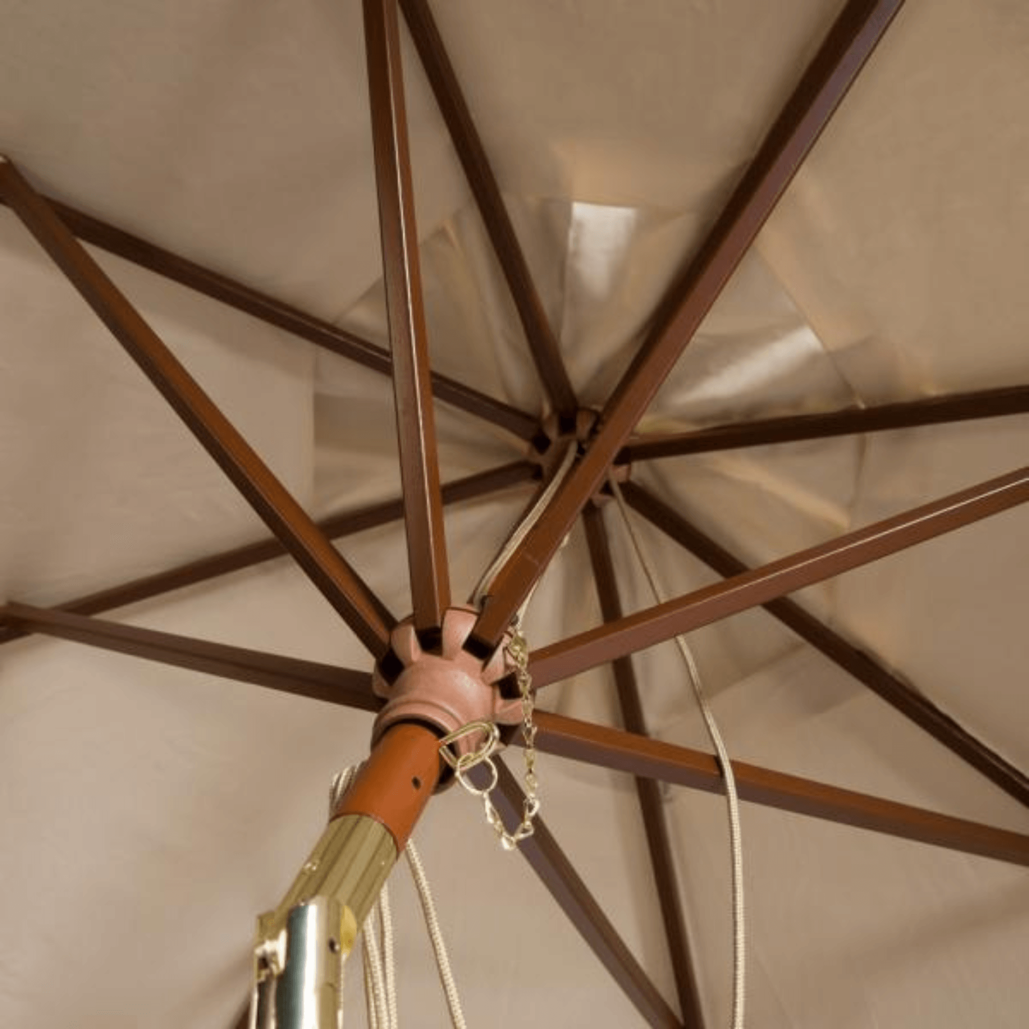 Safavieh Bethany 9Ft Wooden Umbrella