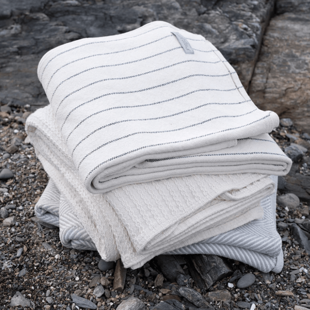 Cable Knit Blanket in Bright White - Available In Multiple Sizes - Throw Blankets - The Well Appointed House