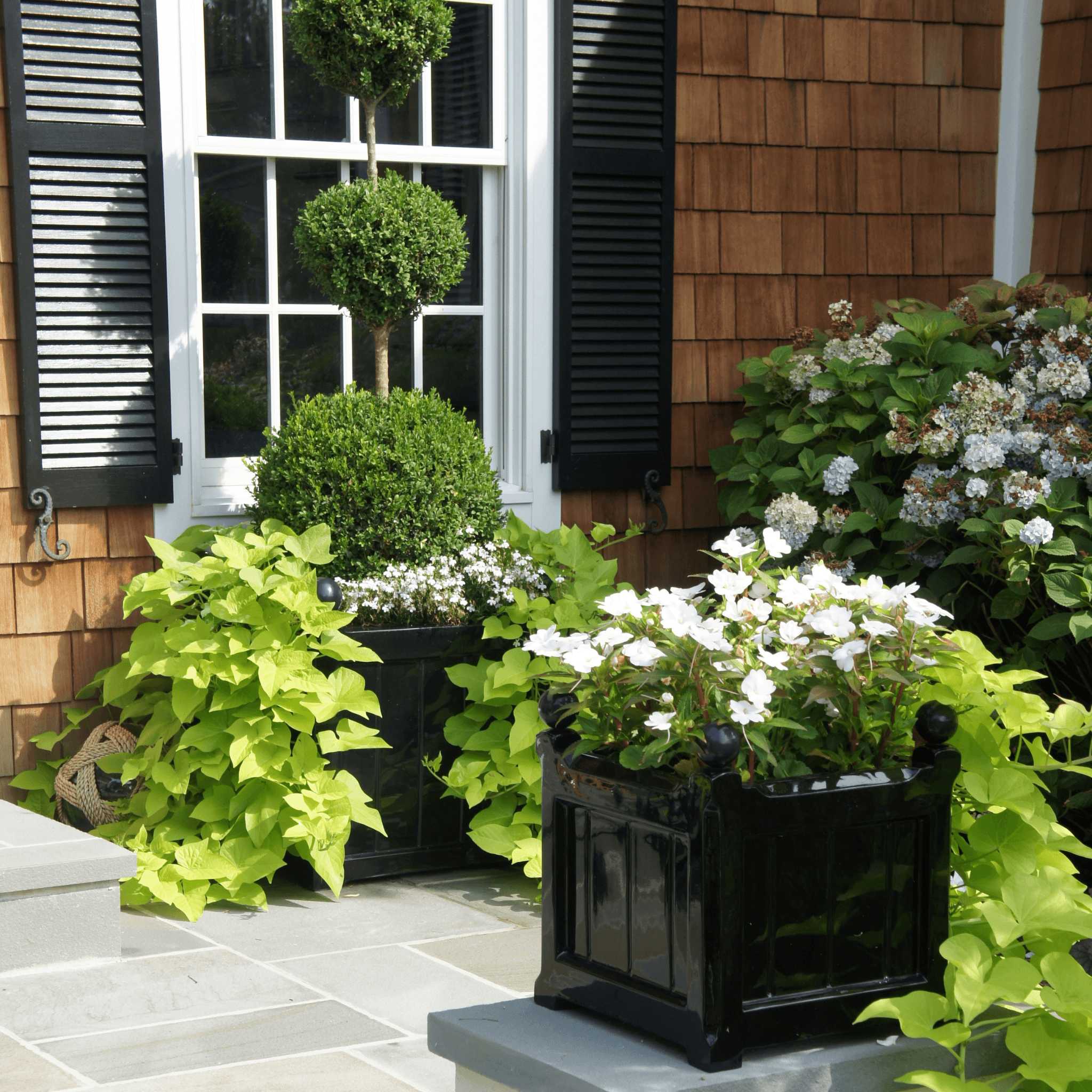 house garden est 1901 planter Manchester Classic Slatted Outdoor Garden Planter