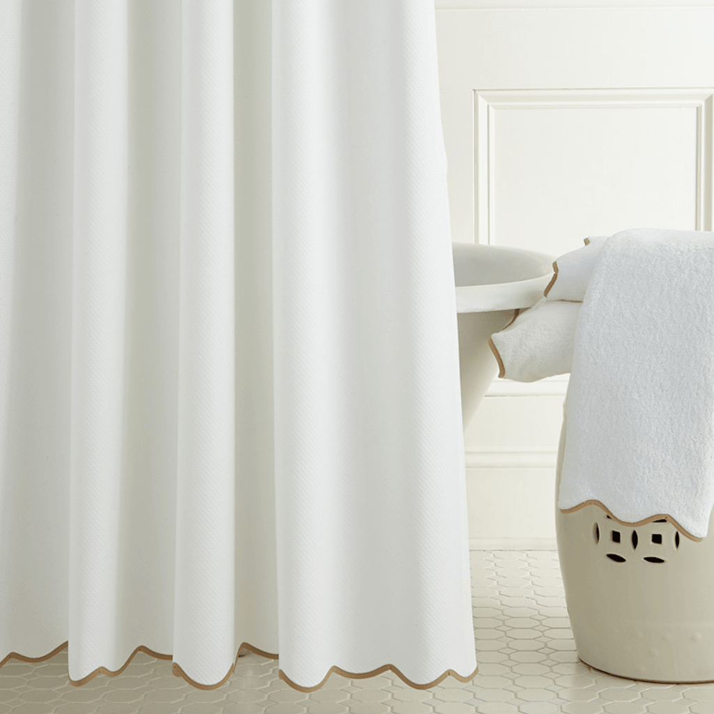 Plush Devon Terry Scalloped Bath Towels With Optional Monogram - Available in a Variety of Trim Colors - Bath Towels - The Well Appointed House