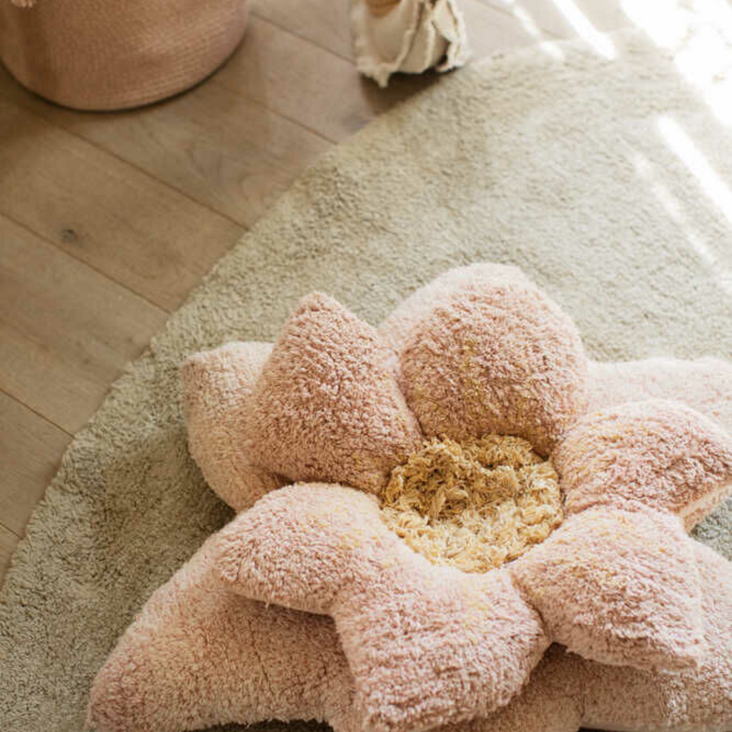 Washable Puffy Lily Rug - The Well Appointed House 