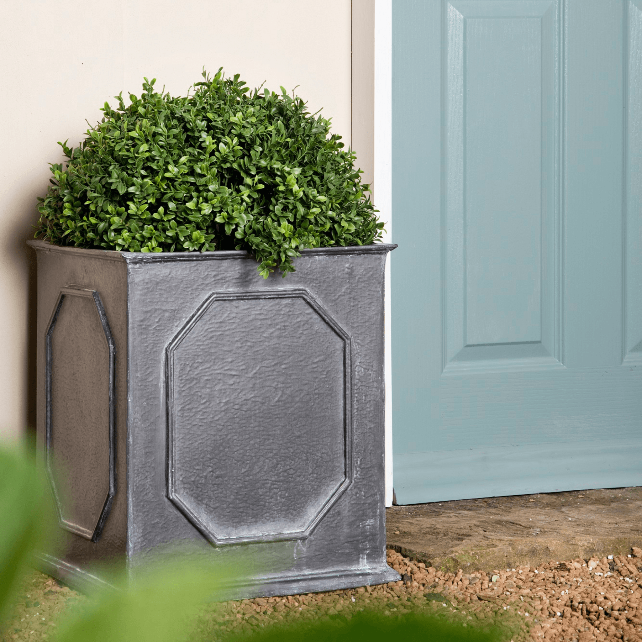 house garden est 1901 planter William Traditional Garden Planter – The Well Appointed House
