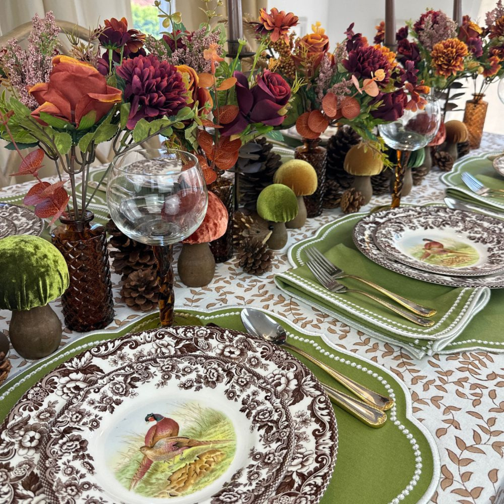 Woodland Leaves Tablecloth - The Well Appointed House 